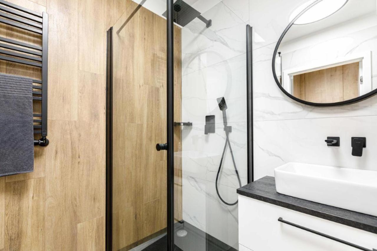 Urban Chic - Studio Apartment - Odra View&Witolda Breslavia Exterior foto
