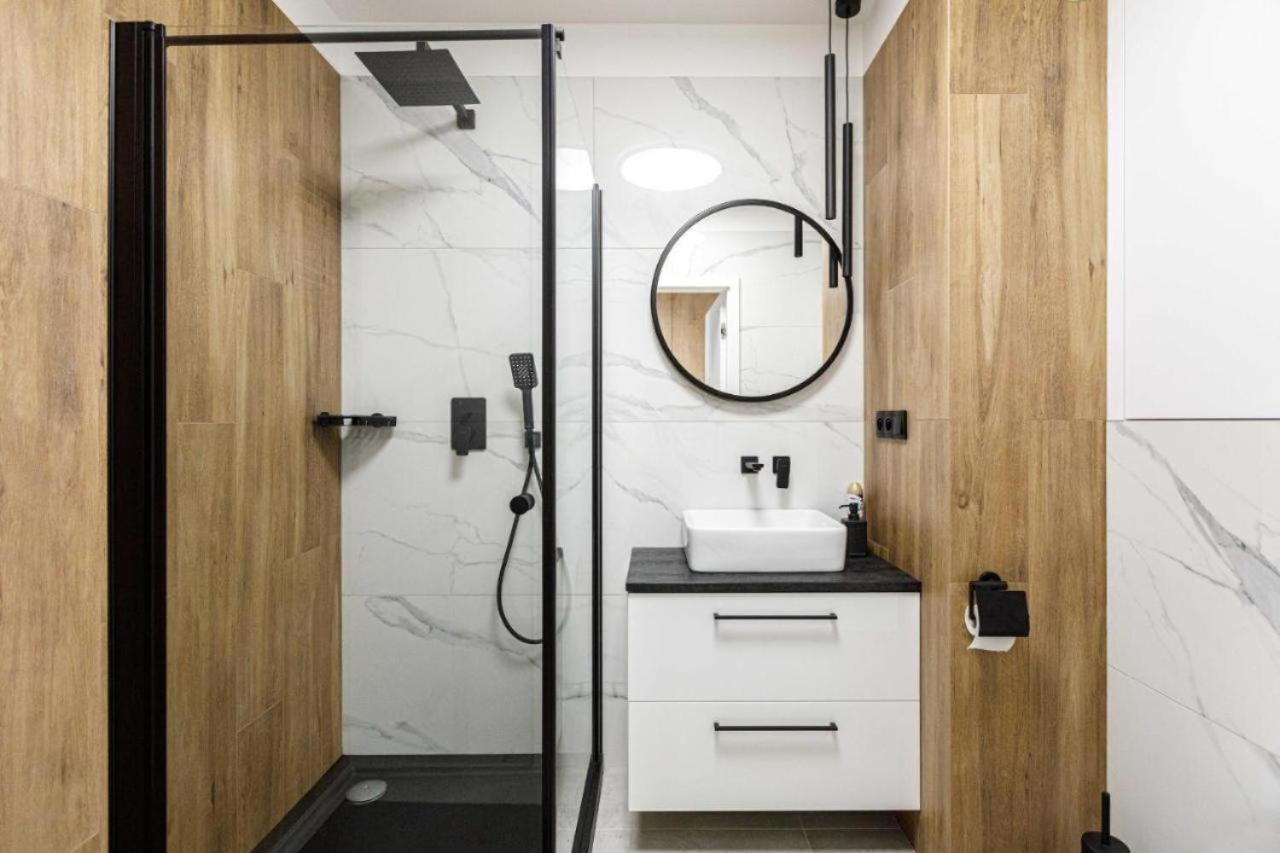 Urban Chic - Studio Apartment - Odra View&Witolda Breslavia Exterior foto
